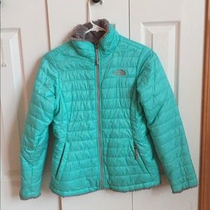The North Face girls reversible jacket